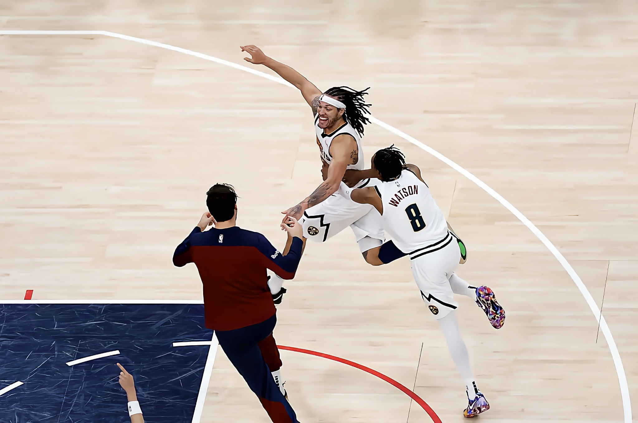 开云官方网站-赛地聚焦：NBA常规赛关键时刻热度飙升，北京首钢临场应变，赛场秩序良好，球探报告显示潜力的简单介绍
